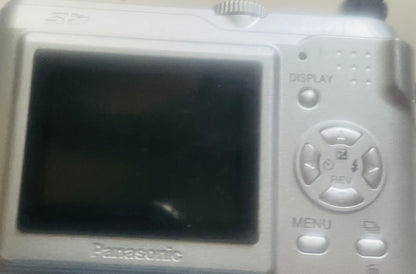 Fotocamera Digitale Panasonic Lumix DMC-LZ2 5.0MP Vintage Y2K Alimentazione AA