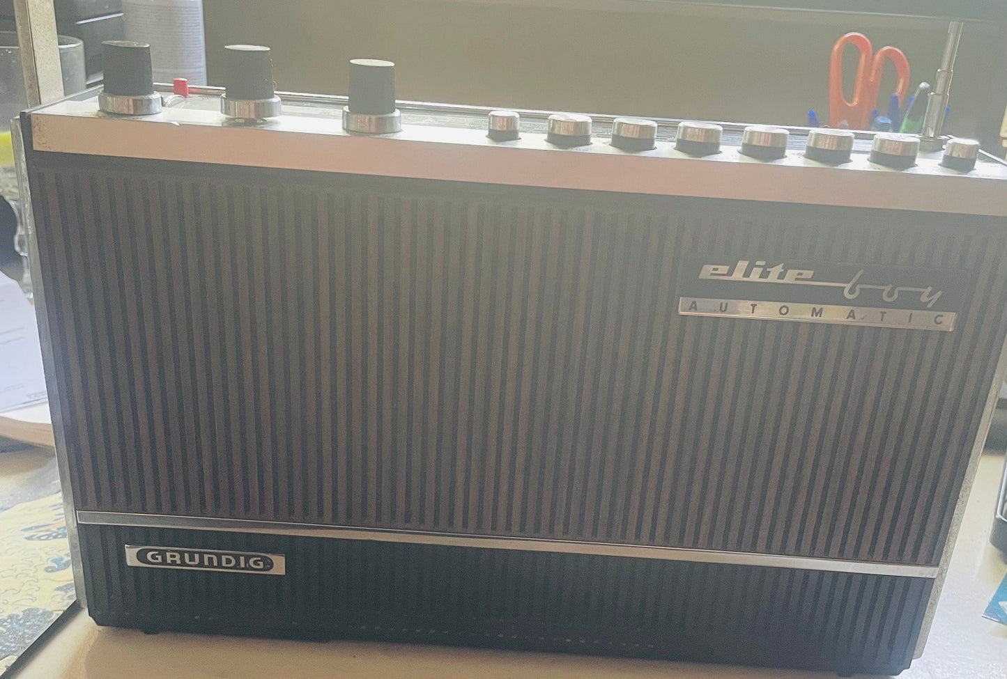 Radio Vintage Grundig Elite Boy Automatic – Anni '60/'70